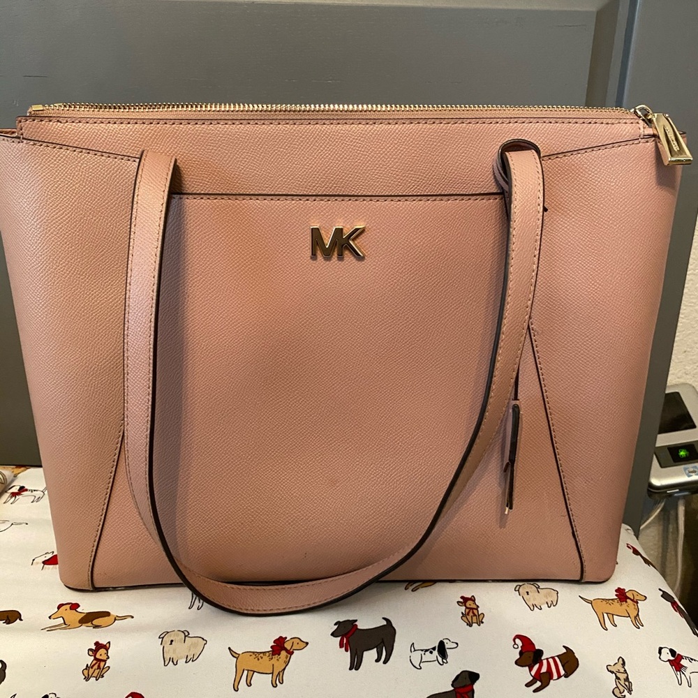 Michael Kors shoulder bag